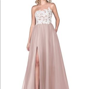 Azazie dress style is Noa in dusty rose size 6